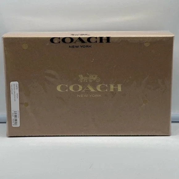 Coach Boxed Wristlet & Charms Gift Set – Perfect Holiday Gift – NWT - Picture 5 of 16
